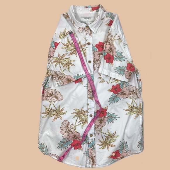 Forever 21 - Hawaiian Style - Short Sleeve Button Up - Picture 8 of 8